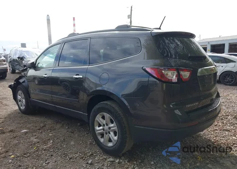 2017 Chevrolet Traverse Ls z USA, uszkodzony, nr VIN 1GNKRFKD5HJ326374